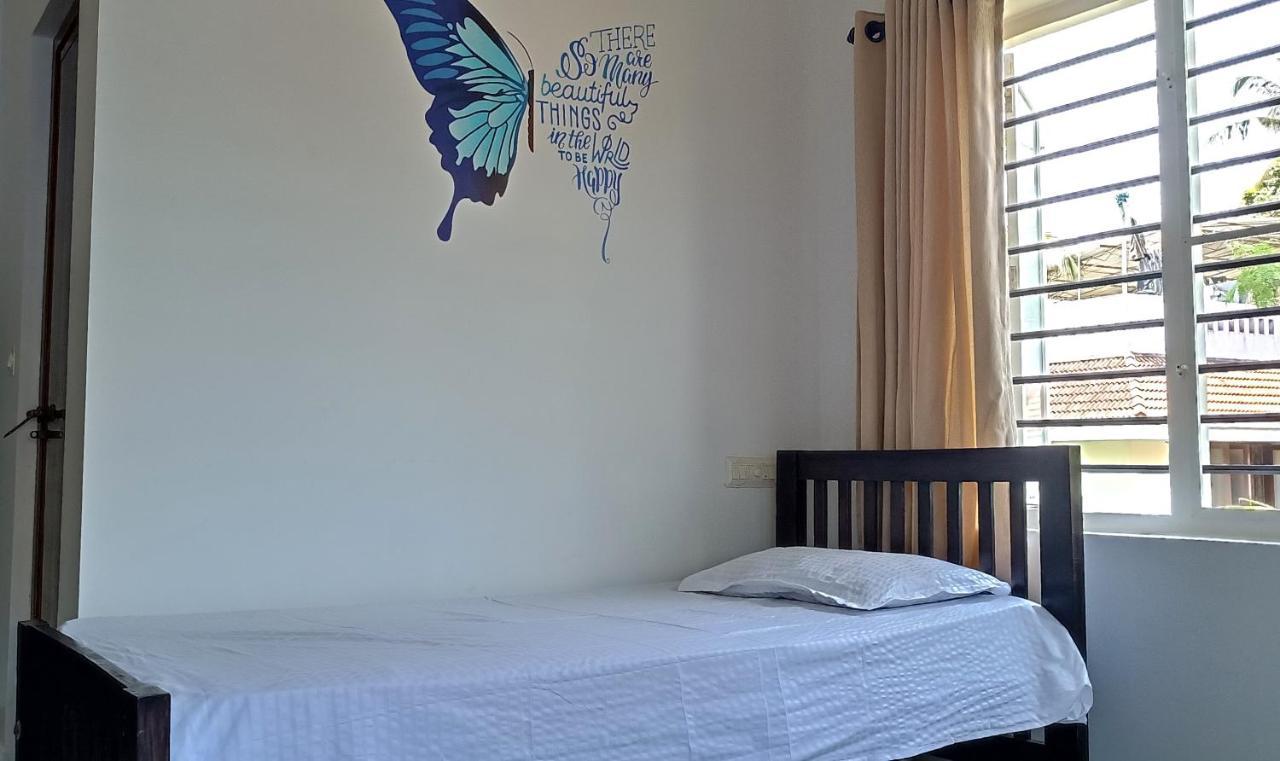 Prakriti Homestay Fortkochi Air Conditioned Rooms Luaran gambar