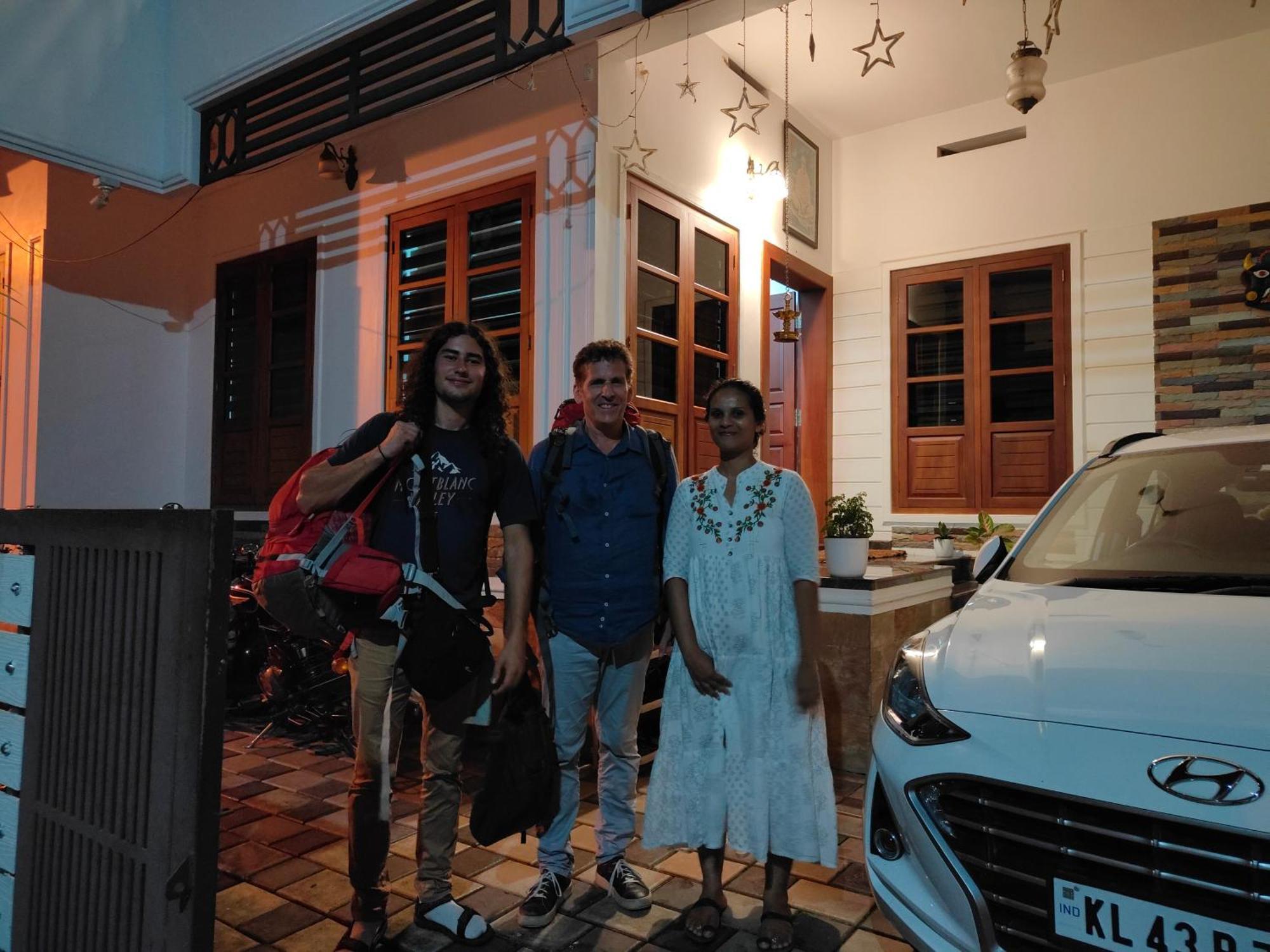 Prakriti Homestay Fortkochi Air Conditioned Rooms Luaran gambar